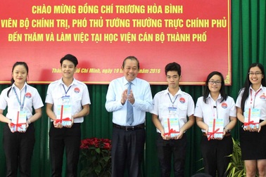 Phó Thủ tướng: Đào tạo cử nhân hành chính sẵn sàng tâm thế bước vào cuộc chơi lớn