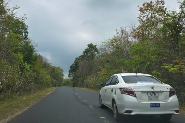 Đề xuất hỗ trợ chi phí đi lại cho 1.300 cán bộ Phú Yên đi làm ở Đắk Lắk