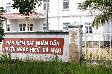 Vụ cán bộ VKS huyện bị tố "vòi tiền": Tố cáo thiếu chứng cứ, sai sự thật?