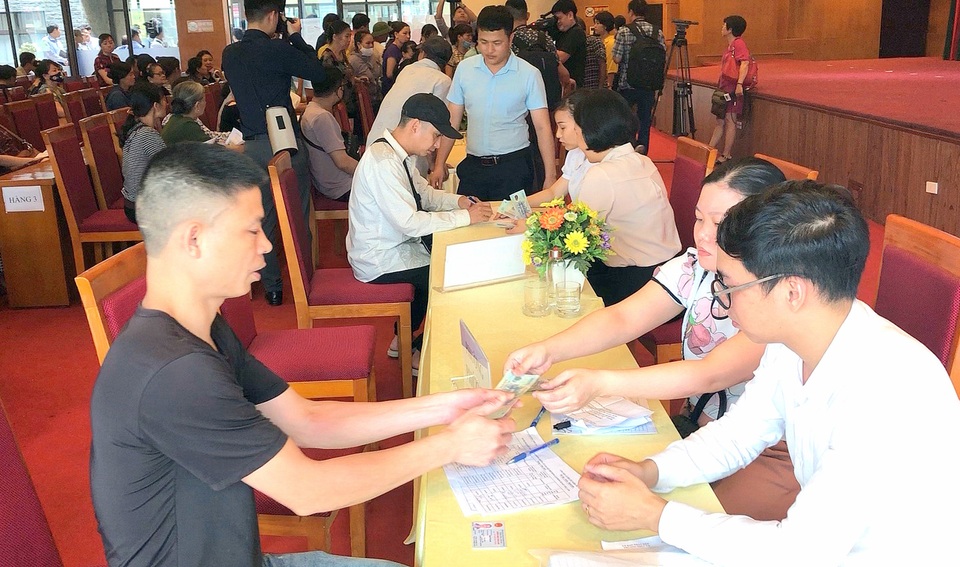 Hà Nội: Đẩy nhanh tiến độ chi trả cho lao động từ gói 62.000 tỷ đồng - 2 Hà Nội: Đẩy nhanh tiến độ chi trả cho lao động từ gói 62.000 tỷ đồng - 2