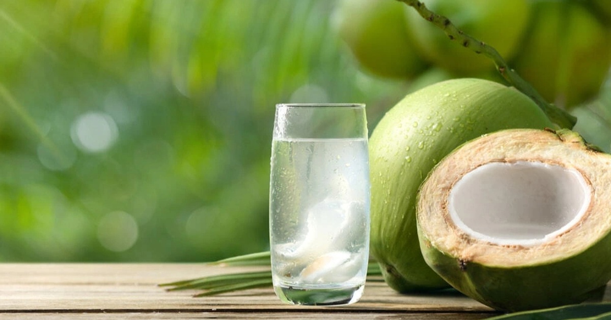 7 lợi ích sức khỏe của nước dừa đã được khoa học chứng minh