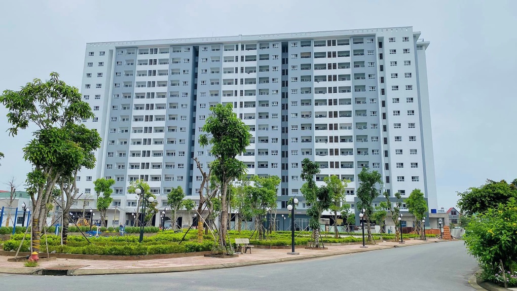 Khan hiếm nguồn cung, giá nhà đất tại TPHCM tiếp tục neo cao - 3