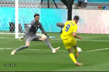 Bàn thắng quyết định giúp Ukraine đánh bại Bắc Macedonia