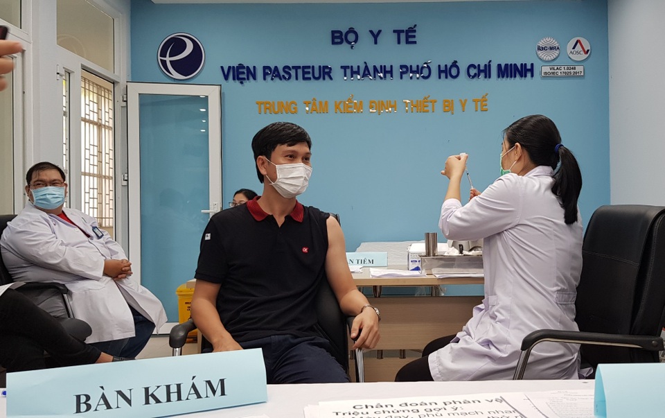 TPHCM đề xuất Chính phủ cho chủ động mua vắc xin Covid-19 - 5 TPHCM đề xuất Chính phủ cho chủ động mua vắc xin Covid-19 - 5