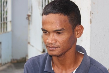 Một nam thanh niên nghi “quên” đường về nhà