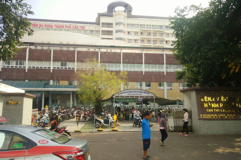 Bệnh viện công lớn nhất Cần Thơ khuyết 10 trưởng khoa, phòng - 1 Bệnh viện công lớn nhất Cần Thơ khuyết 10 trưởng khoa, phòng - 1