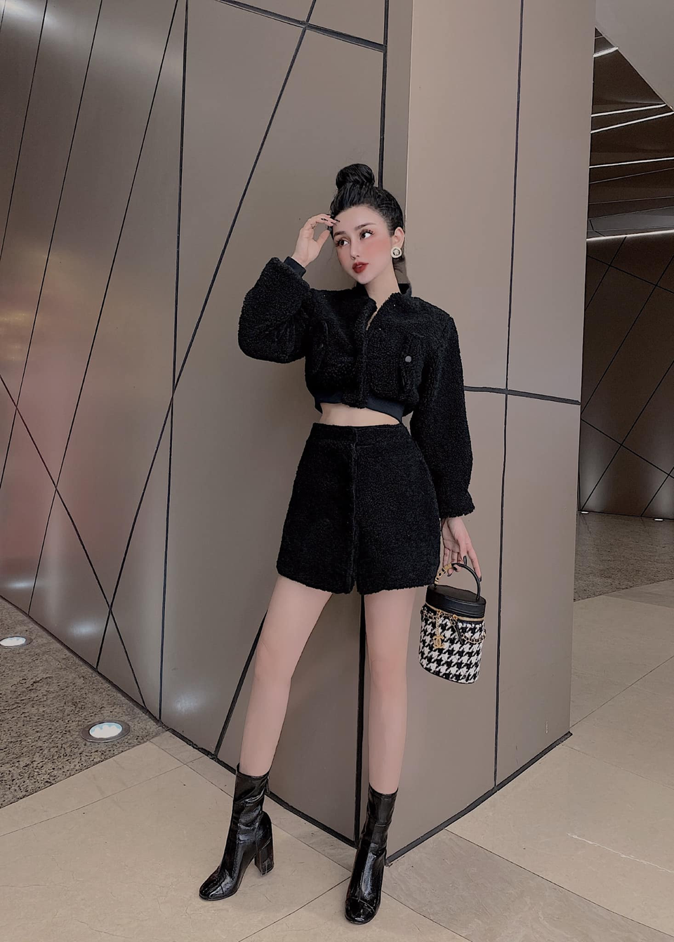 Quế Chi Boutique gợi ý xu hướng thời trang dự tiệc 2021 - 1