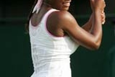 Chuyện quần áo ở Wimbledon