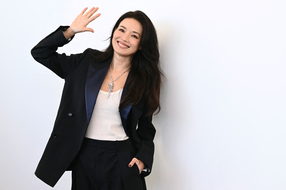 Thư Kỳ vượt qua mặc cảm đóng phim cấp ba, trở thành đạo diễn - 3 Thư Kỳ vượt qua mặc cảm đóng phim cấp ba, trở thành đạo diễn - 3