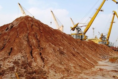 Cảng Hải Phòng trước nguy cơ bị “hàng phế thải” xâm hại