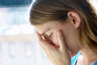 Nhường chồng cho người khác