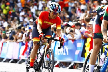 Xe đạp Việt Nam được tăng cường khẩn cấp xe từ quê nhà cho giải châu Á