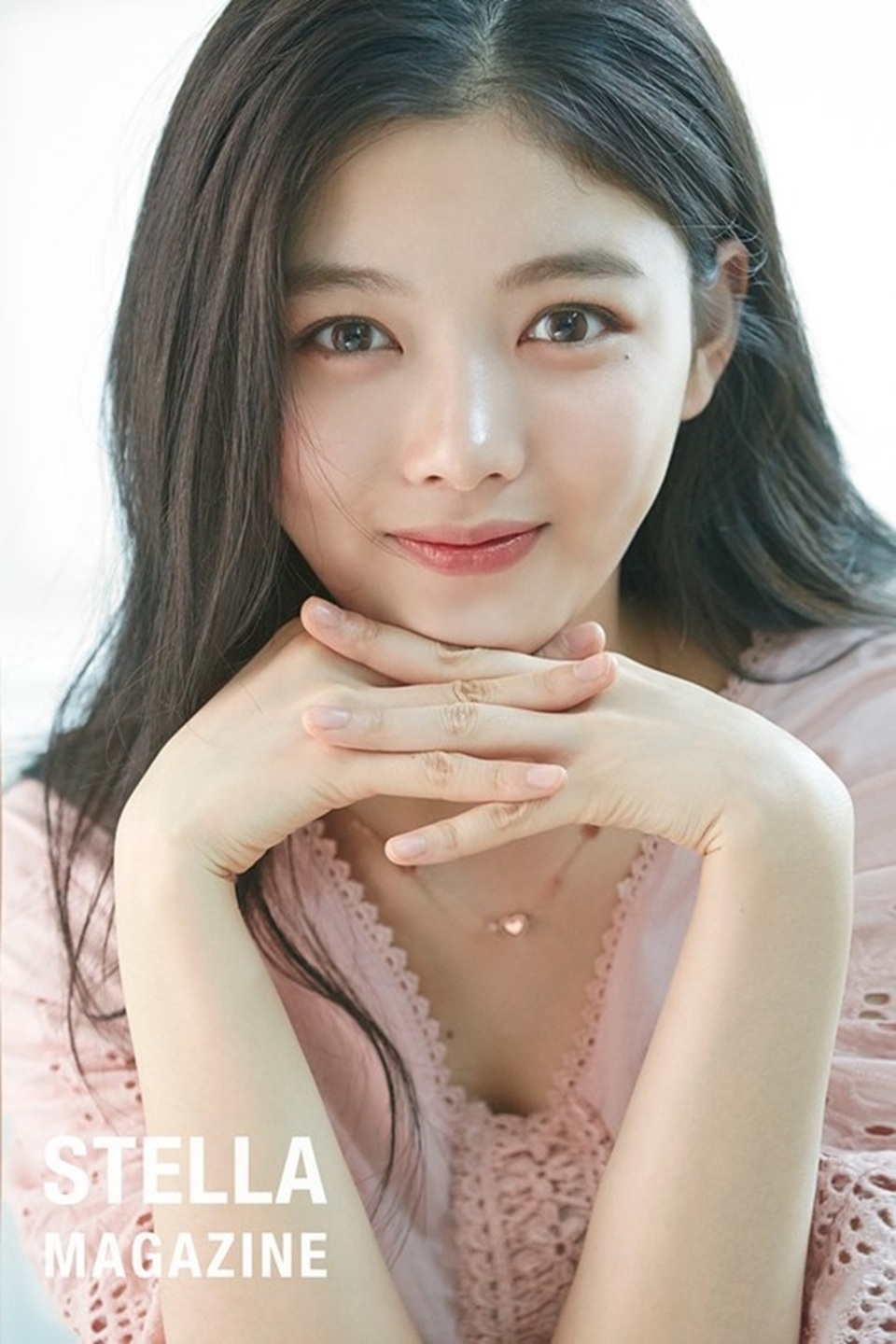 “Em gái quốc dân” Kim Yoo Jung “lột xác” ngoạn mục ở tuổi 21 - 15 “Em gái quốc dân” Kim Yoo Jung “lột xác” ngoạn mục ở tuổi 21 - 15