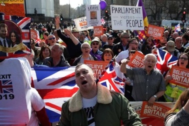 Thỏa thuận Brexit lần thứ 3 “tắc” ở Hạ viện: Nước Anh mất phương hướng