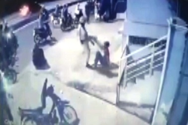 Đã rõ “lai lịch” 2 thanh niên bị CSGT “chĩa súng, đá bật ngửa”