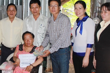 Hơn 53 triệu đồng đến với mẹ con chị Lê Thị Ngọc Hưởng