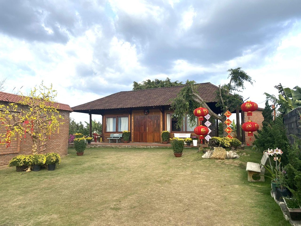 Vợ chồng Sài Gòn làm nhà vườn trốn khói bụi rộng 9.000m2 ở Đà Lạt - 1