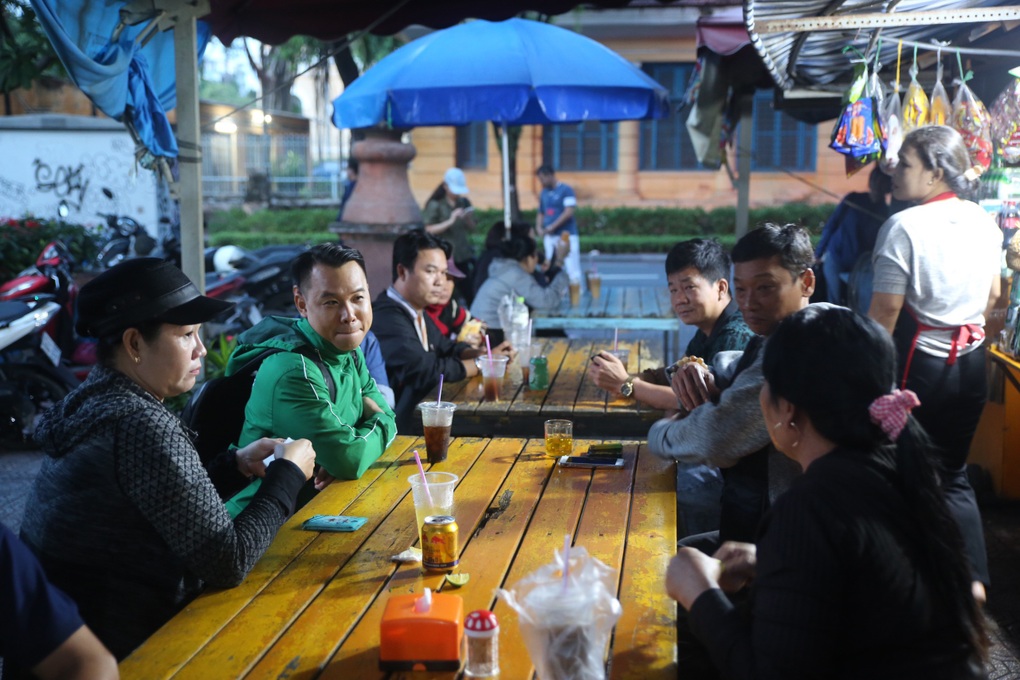 An ninh phiên xét xử bà Nguyễn Phương Hằng được siết chặt - 3 An ninh phiên xét xử bà Nguyễn Phương Hằng được siết chặt - 3