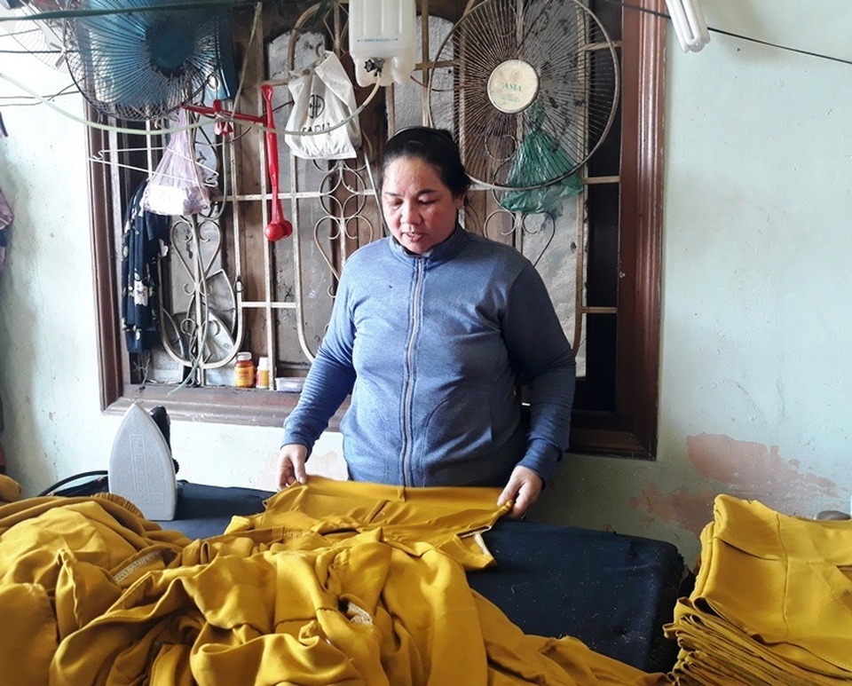 Thương binh mở xưởng may, dạy nghề miễn phí cho lao động nghèo - 3 Thương binh mở xưởng may, dạy nghề miễn phí cho lao động nghèo - 3