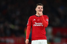 Man Utd vỡ mộng vì "cục nợ" Mason Mount