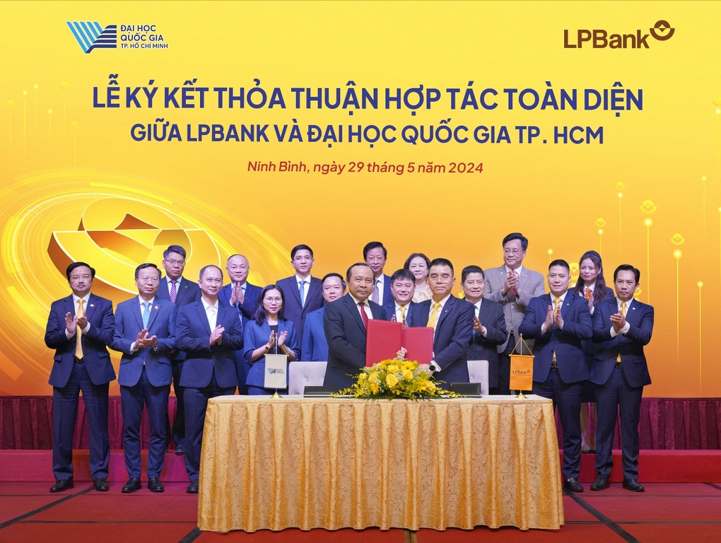 LPBank hợp tác toàn diện với Đại học quốc gia TPHCM - 2 LPBank hợp tác toàn diện với Đại học quốc gia TPHCM - 2