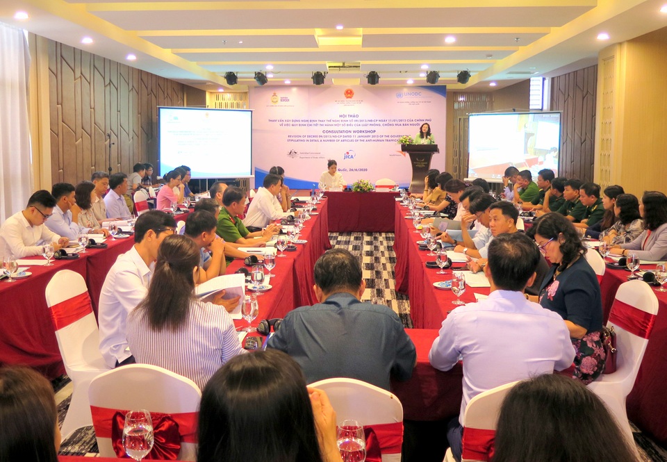 Đẩy mạnh công tác trợ giúp pháp lý tới nạn nhân bị mua bán - 2 Đẩy mạnh công tác trợ giúp pháp lý tới nạn nhân bị mua bán - 2