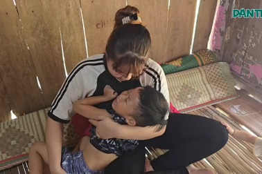 Bạn đọc Dân trí giúp đỡ người mẹ có 2 con mắc bệnh tan máu