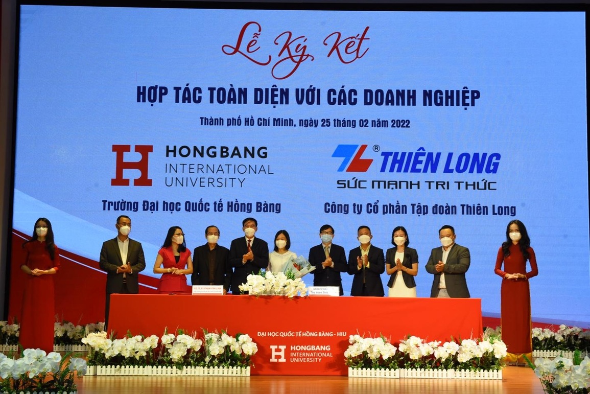 Thiên Long và Nguyễn Hoàng bắt tay phát triển toàn diện vì giáo dục - 2 Thiên Long và Nguyễn Hoàng bắt tay phát triển toàn diện vì giáo dục - 2