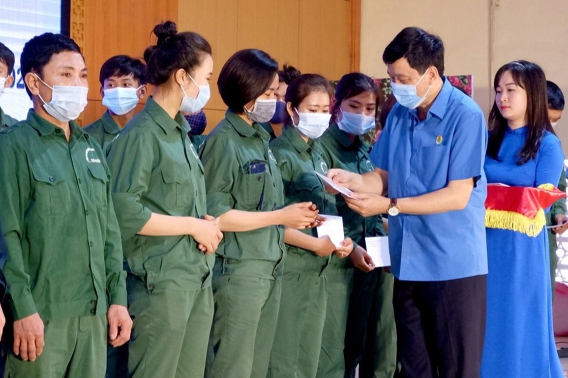 Các chính sách an sinh đã giúp chính quyền, nhân dân vượt qua đại dịch - 2 Các chính sách an sinh đã giúp chính quyền, nhân dân vượt qua đại dịch - 2