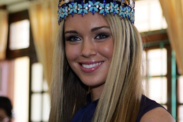 Một ngày theo chân Hoa hậu Thế giới 