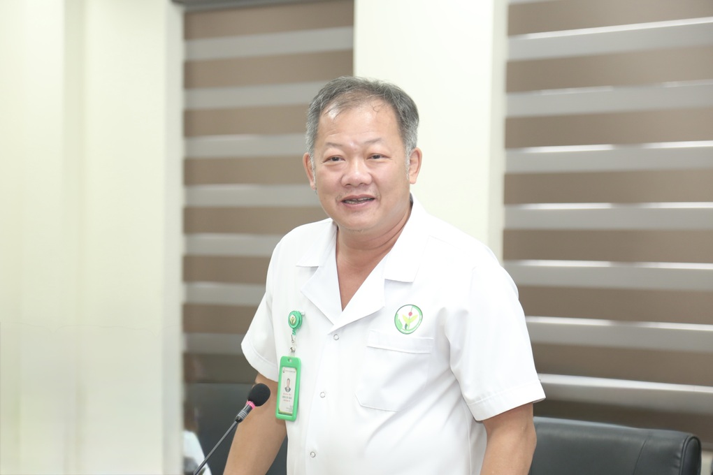 Ca ghép dương vật đầu tiên: Khi điều ước cháy bỏng trở thành hiện thực - 1 Ca ghép dương vật đầu tiên: Khi điều ước cháy bỏng trở thành hiện thực - 1