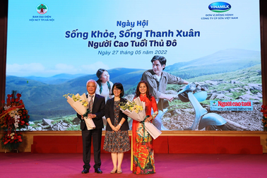 Vinamilk chăm sóc sức khỏe cho 10 nghìn người cao tuổi tại 27 tỉnh thành