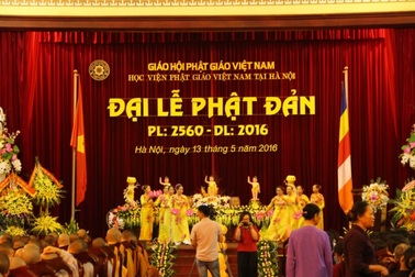 Hơn 1000 người dự Đại lễ Phật đản tại Học viện Phật giáo