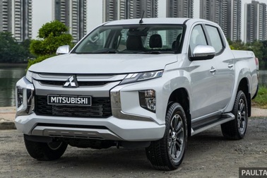 Mitsubishi Triton 2019 trình làng với hộp số mới