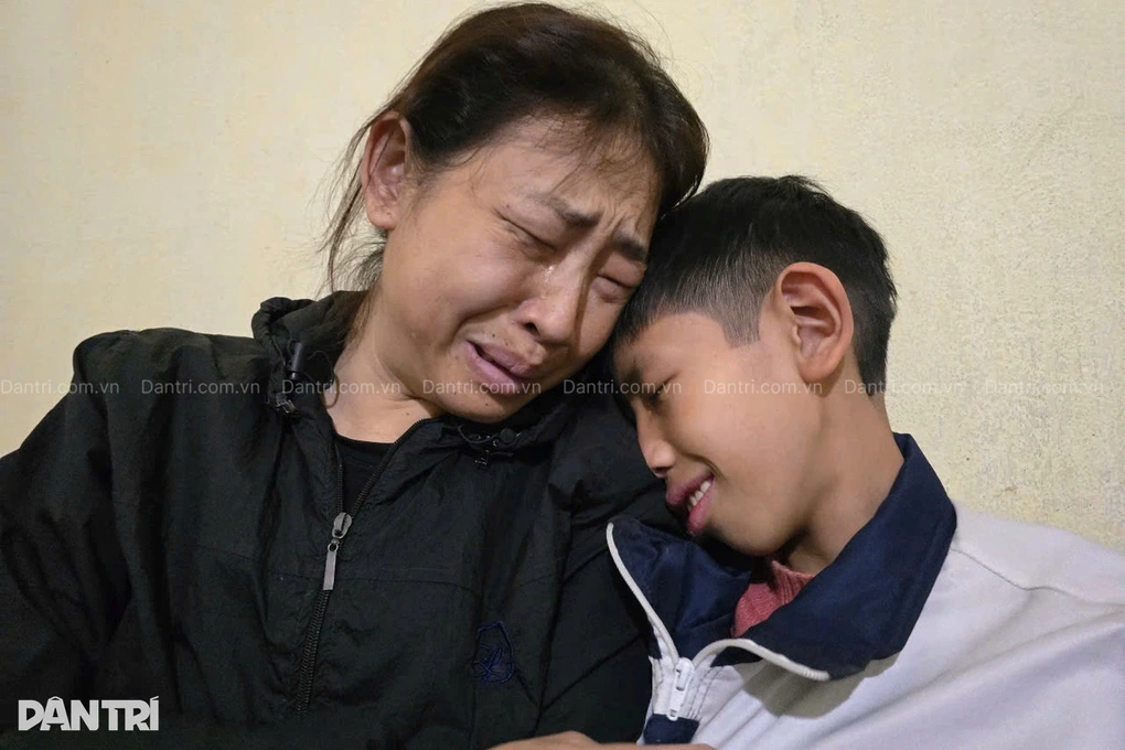 Người mẹ suy thận giai đoạn cuối gồng mình nuôi con bệnh tim đã qua đời - 2 Người mẹ suy thận giai đoạn cuối gồng mình nuôi con bệnh tim đã qua đời - 2