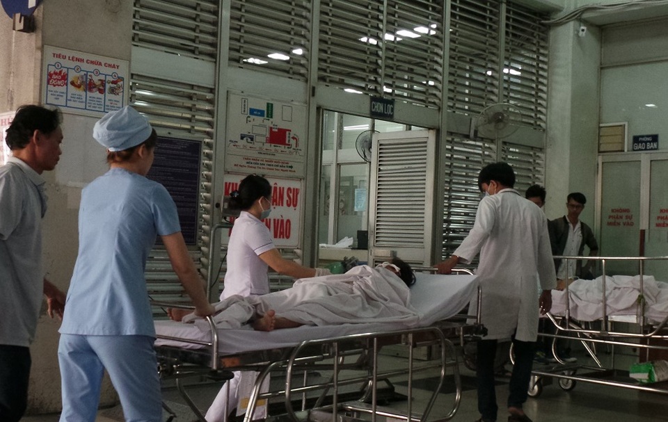 Lập đội “chống thảm họa” sẵn sàng cấp cứu dịp tết - 3 Lập đội “chống thảm họa” sẵn sàng cấp cứu dịp tết - 3
