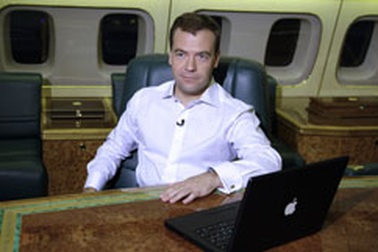 Tổng thống Nga lần đầu tiên công khai blog cá nhân 