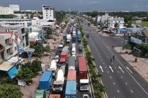 Sửa cao tốc TPHCM - Long Thành, nhiều tuyến đường ùn tắc kéo dài ở Đồng Nai