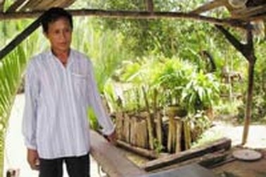 Một người dân tặng 50 căn nhà tình thương cho người nghèo