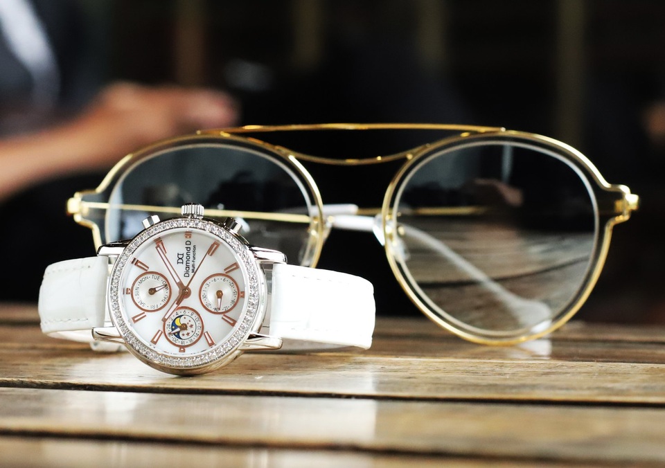 Đăng Quang Watch tặng ngay 2 triệu cho khách hàng nhân dịp Chào hè - 6 Đăng Quang Watch tặng ngay 2 triệu cho khách hàng nhân dịp Chào hè - 6
