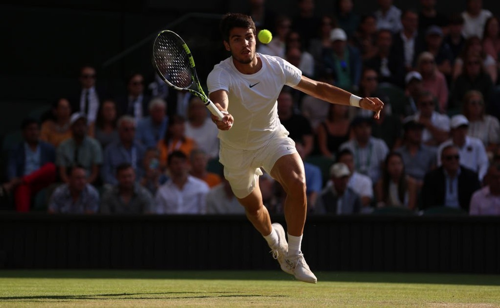 Alcaraz chạm mặt Medvedev tại bán kết Wimbledon - 1 Alcaraz chạm mặt Medvedev tại bán kết Wimbledon - 1
