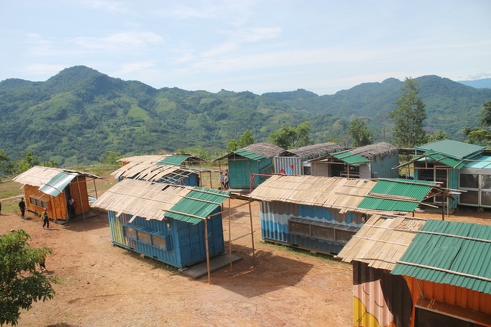 Quảng Ngãi: Vận động kinh phí xóa nhà bán trú container - 1 Quảng Ngãi: Vận động kinh phí xóa nhà bán trú container - 1