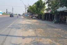 Khai trừ Đảng Trung tá công an chặn đường xô xát phụ nữ vì tiền "cò" đất