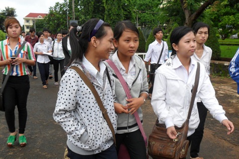 Điểm chuẩn ĐH Công nghiệp TPHCM, An Giang, GTVT cơ sở 2 