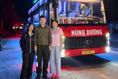 Hai thiếu nữ bắt chuyến xe đêm và hành động đẹp của 2 người đàn ông