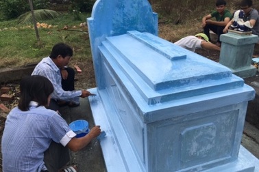 Đồng bào miền Tây đi tảo mộ ngày giáp Tết