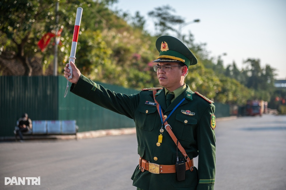 Việt - Trung hội đàm ngay trên đường biên giới để sớm thông quan hàng hóa - 4 Việt - Trung hội đàm ngay trên đường biên giới để sớm thông quan hàng hóa - 4