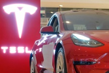 Tesla đã chuẩn bị gì để vượt khủng hoảng trong ngành công nghiệp ô tô