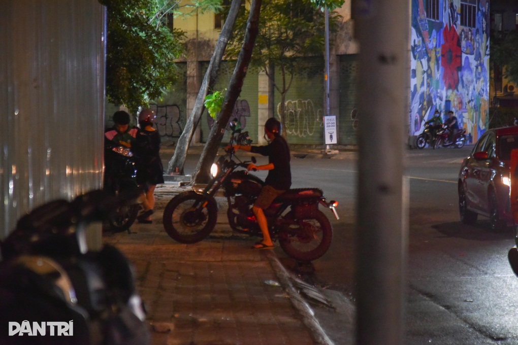 Nữ tài xế vi phạm nồng độ cồn: 20/10 mà CSGT cũng không bỏ qua - 3 Nữ tài xế vi phạm nồng độ cồn: 20/10 mà CSGT cũng không bỏ qua - 3