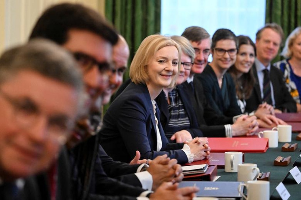 44 ngày nắm quyền đầy sóng gió của Thủ tướng Anh Liz Truss - 2 44 ngày nắm quyền đầy sóng gió của Thủ tướng Anh Liz Truss - 2